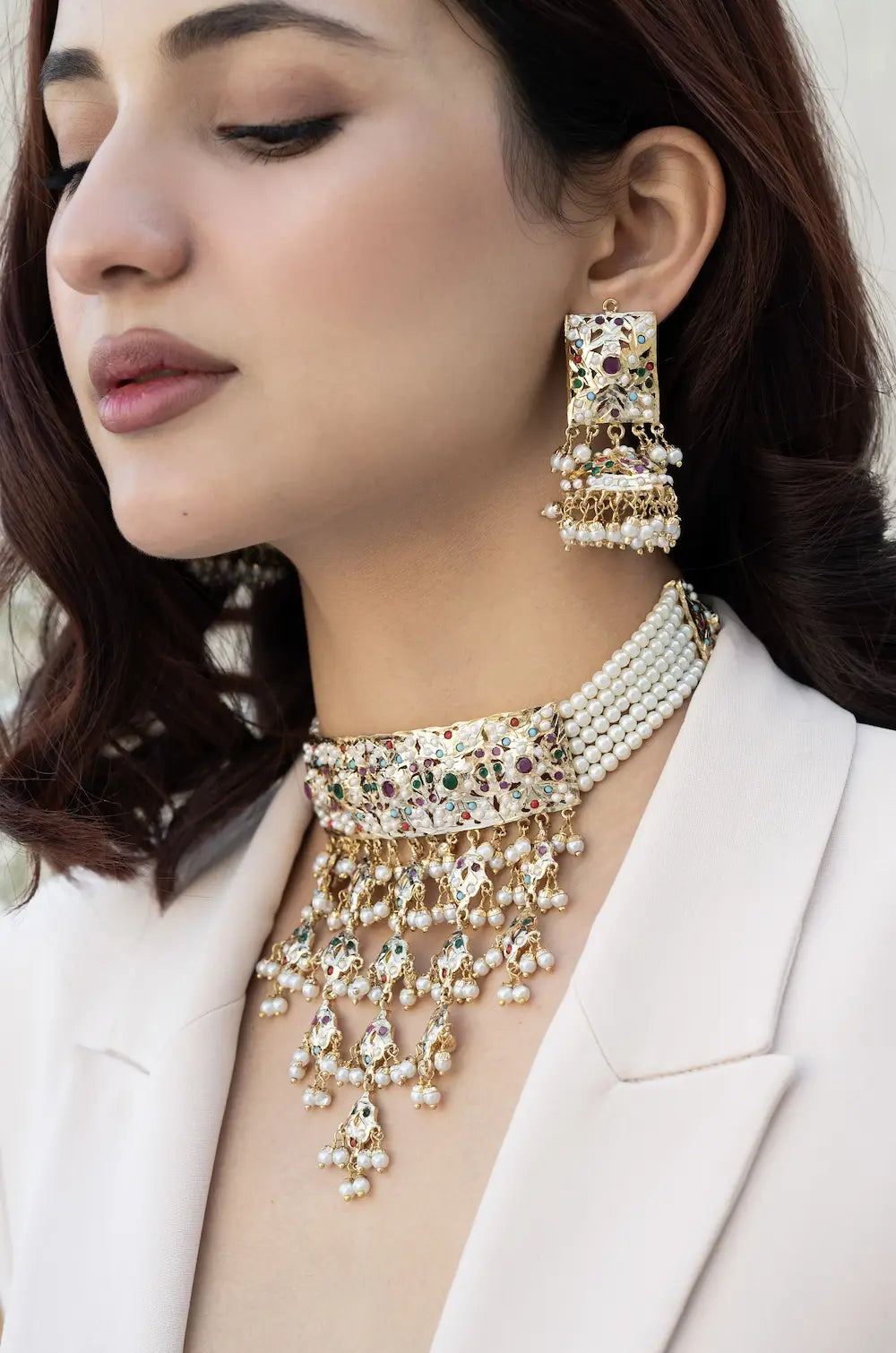 Jadau Statement Choker Necklace Set