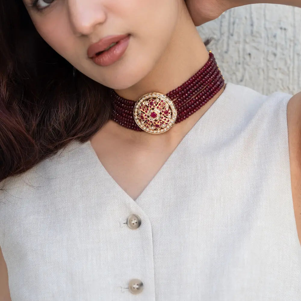 
                      
                        Red Jadau Choker
                      
                    