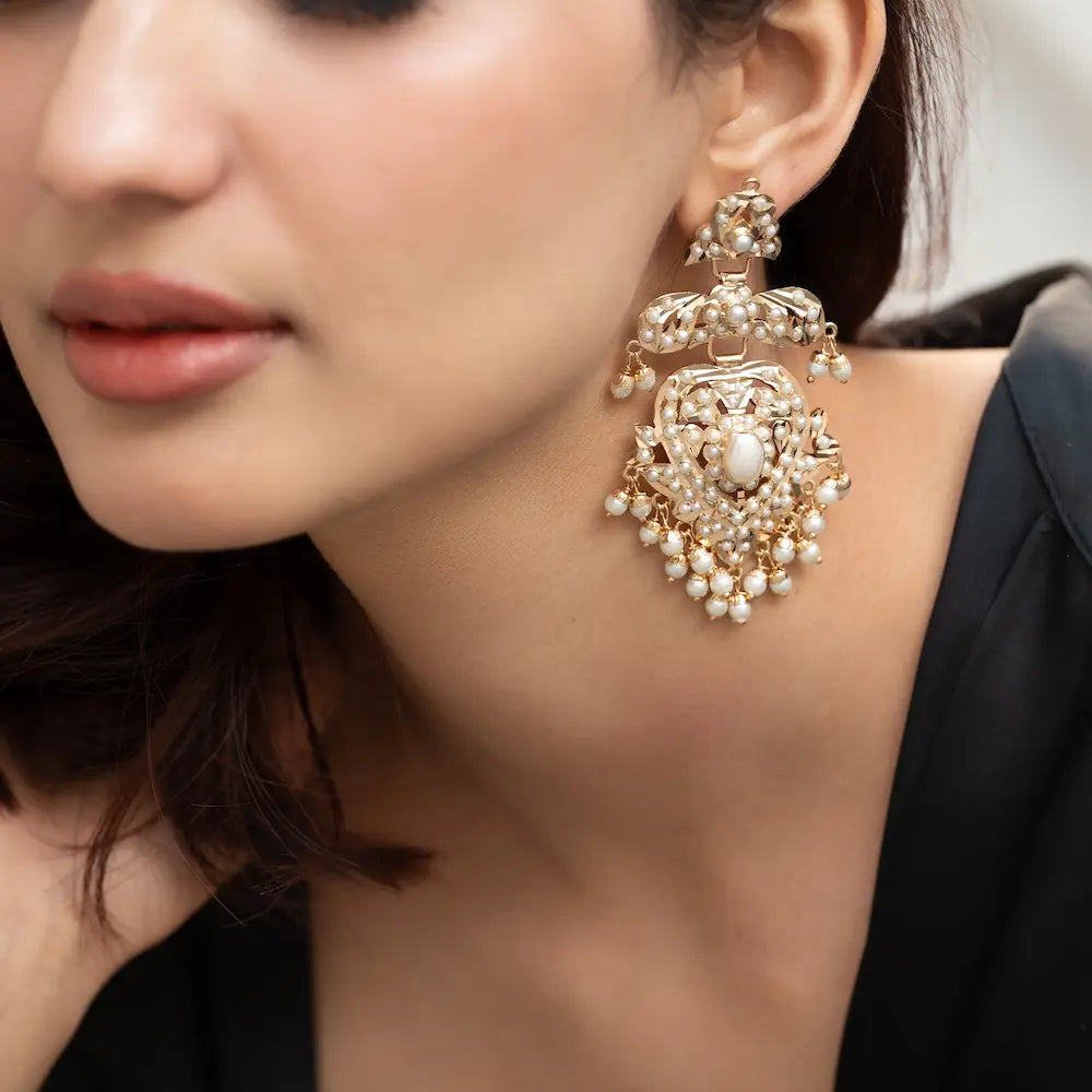 
                      
                        Pearl Jadau Choker Necklace Set
                      
                    