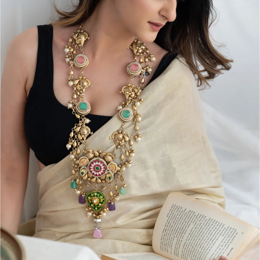 
                      
                        Traditional Statement Necklace
                      
                    