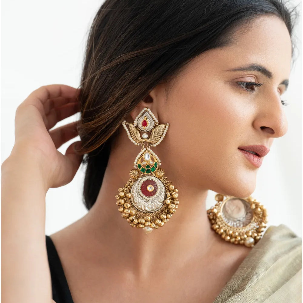 
                      
                        Temple Ghungroo Jhumkas
                      
                    
