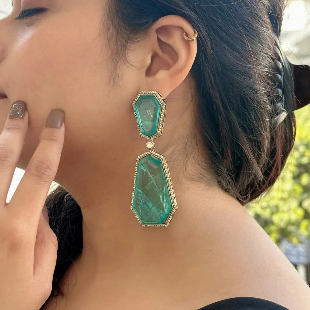 
                      
                        Glamorous Aqua Drops
                      
                    