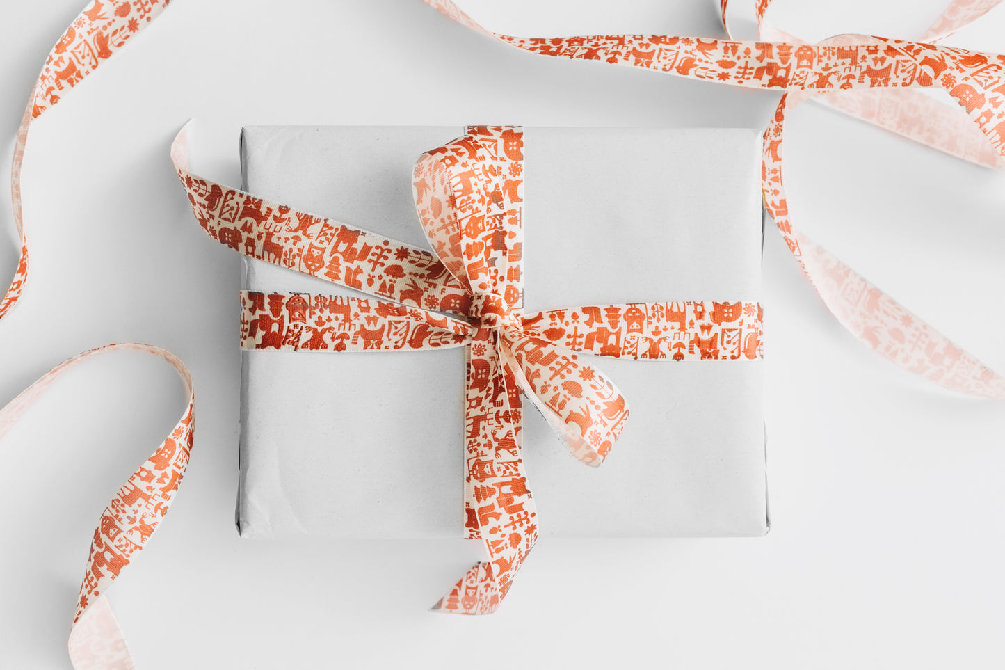 Gift Wrapper - Sultana