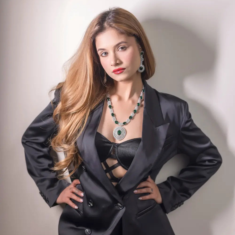 
                      
                        Classic Emerald Studded Necklace Set
                      
                    
