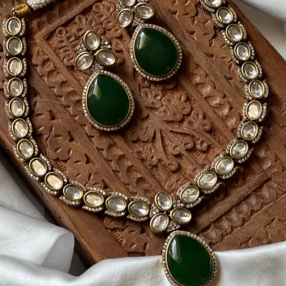 Deep Green Polki Necklace Set